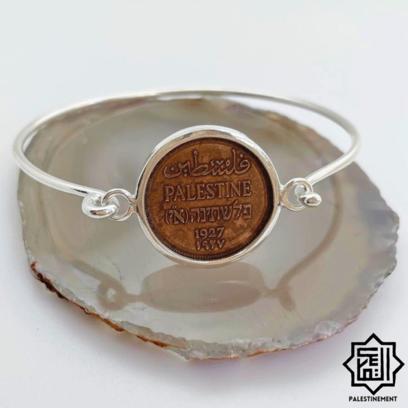 Bracelet avec une pièce de monnaie