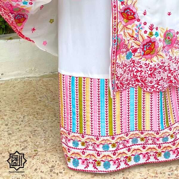 Qamar three-piece dress (size M) - Image 4